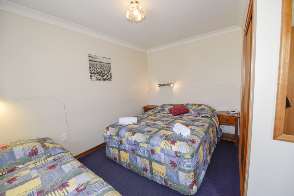Garden Motel Dunedin Buitenkant foto