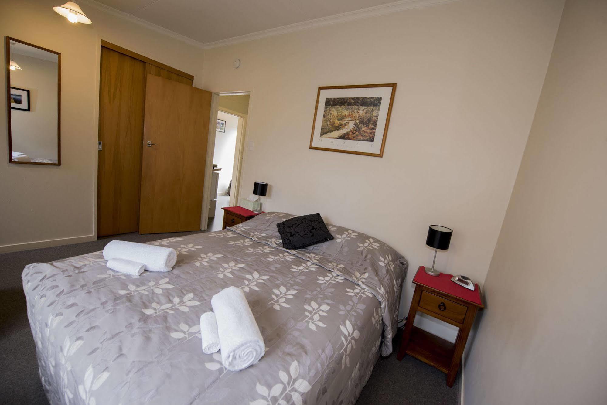 Garden Motel Dunedin Buitenkant foto