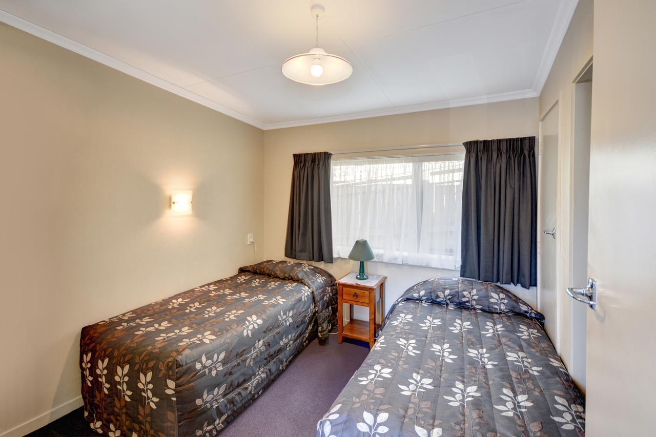 Garden Motel Dunedin Buitenkant foto