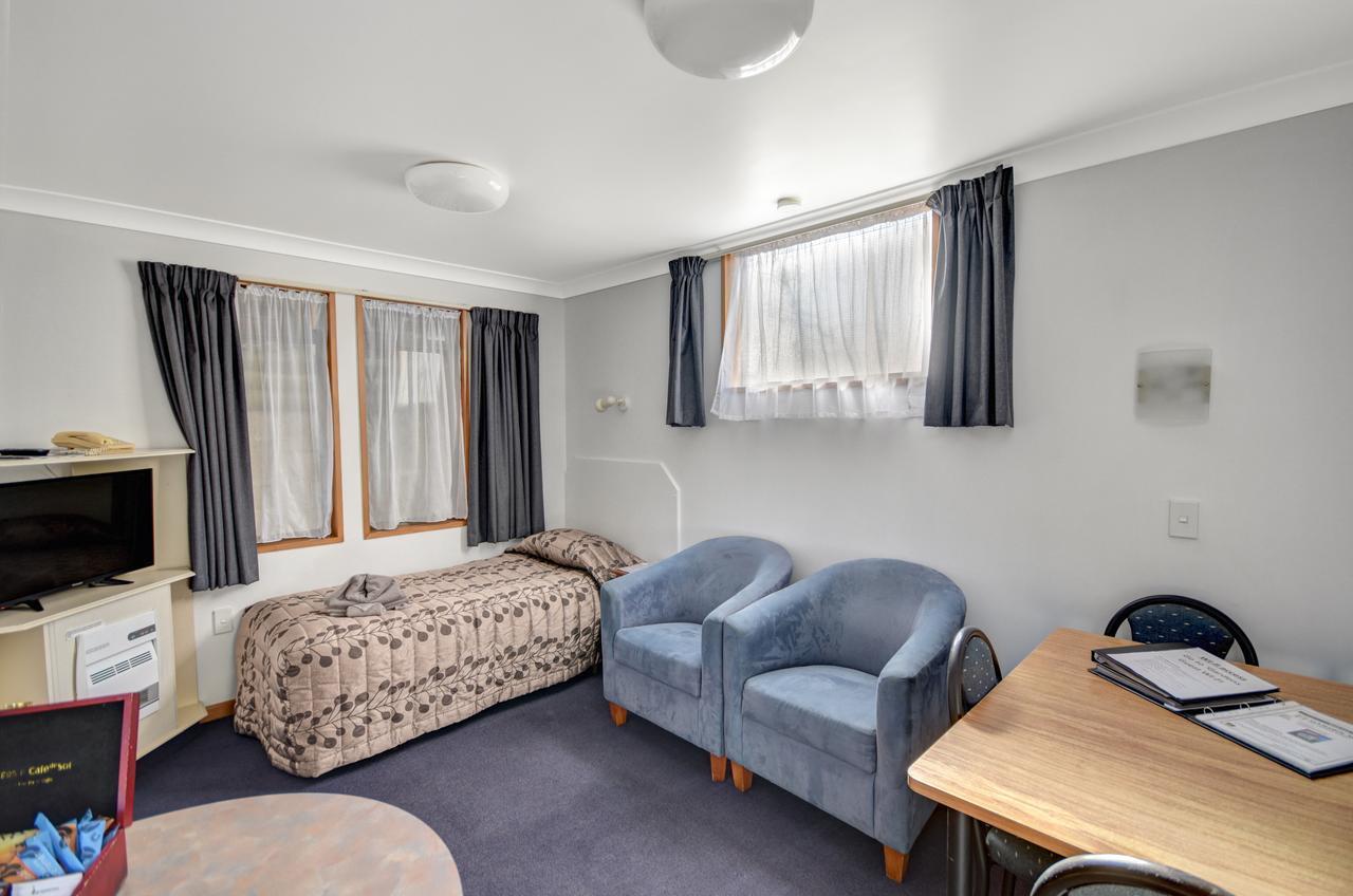 Garden Motel Dunedin Buitenkant foto
